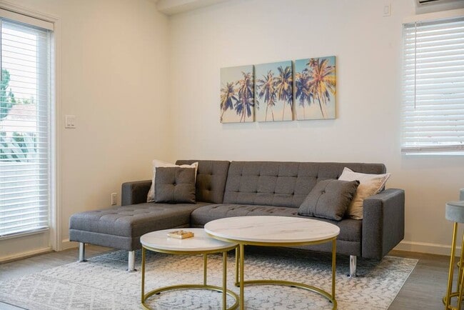 Photo - 4321 Country Club Dr Unit 4321 Country Club Drive