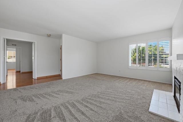Photo - 1712 Greentree Rd