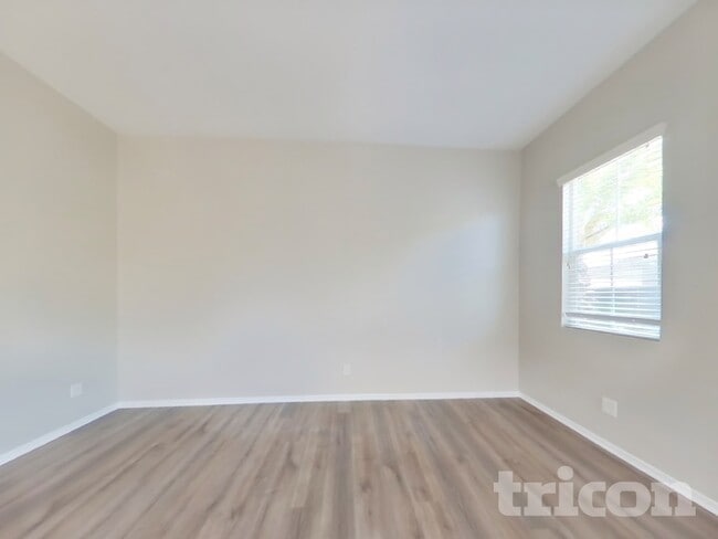 Photo - 34629 Foxberry Rd