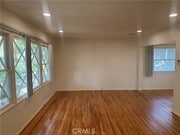 Photo - 1808 Oakwood Ave Unit 8