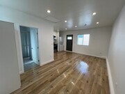Photo - 5400 Veloz Ave