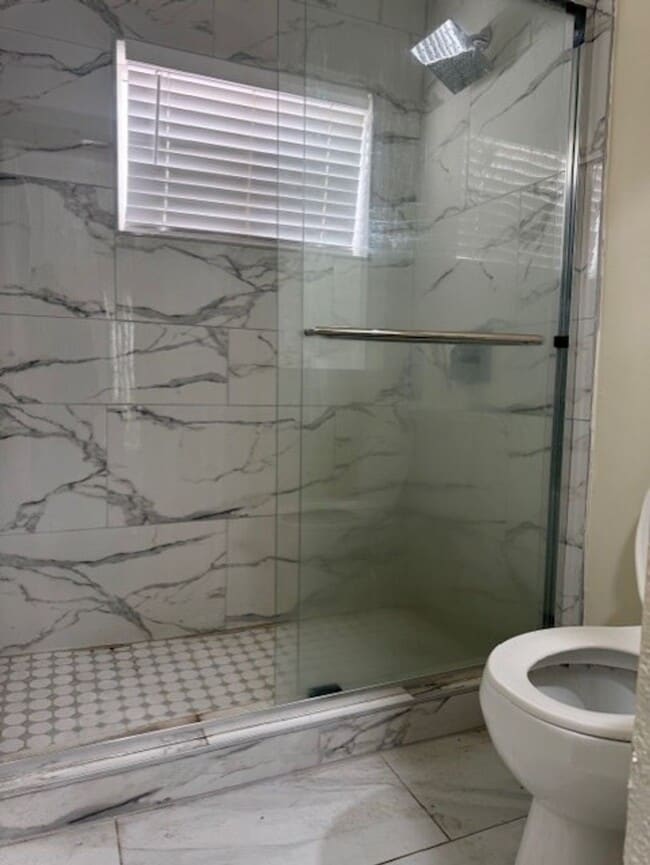 Photo - DHS6348 Unit 02