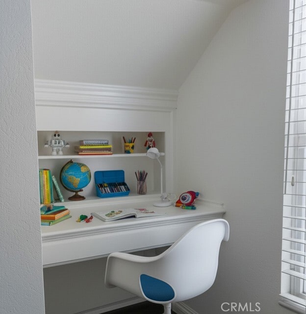 Photo - 21032 Primrose Ln