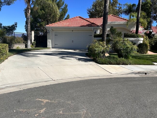 Photo - 26356 Ivrea Pl