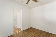 Photo - Charming 1-bedroom backhouse in Mentone!