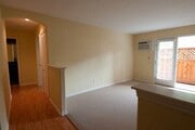 Photo - 54TH ST - Beautiful 1/1 Condo w Patio, Sta...