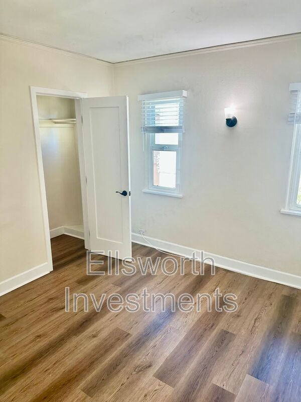 Photo - 3531 Park Blvd