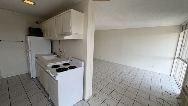 Photo - 3056 Rue D’Orleans