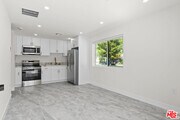 Photo - 16042 Knapp St