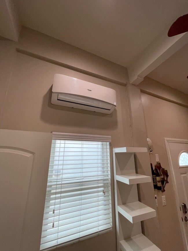 Photo - 7524 Fountain Ave Unit .5