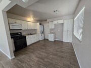 Photo - N Hamilton Ave Unit N Hamilton Ave 320 #B