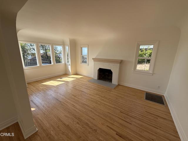 Photo - 2371 Foster Ave