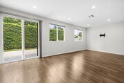 Photo - Modern Luxury 4-Bedroom 3-Bathroom Home wi...