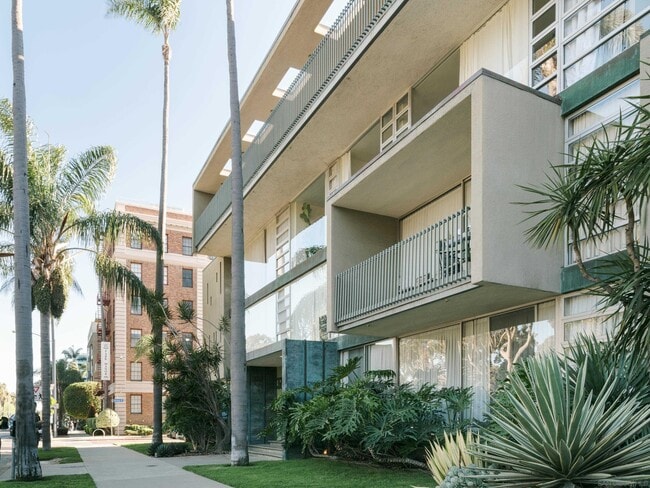 Photo - 3200 Sixth Ave Condo Unit 105