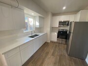 Photo - Modern Townhome with Gorgeous City Views – Prime Thousand Oaks Locati