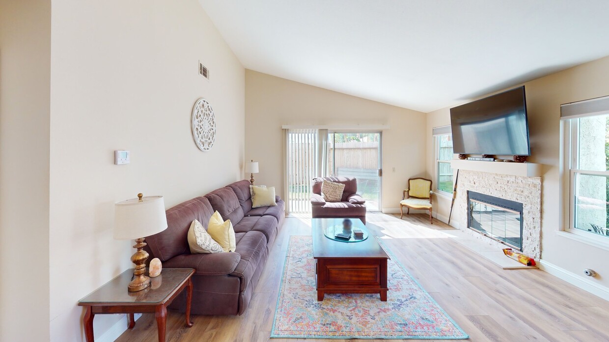 3D Tour - 14640 Marymount St