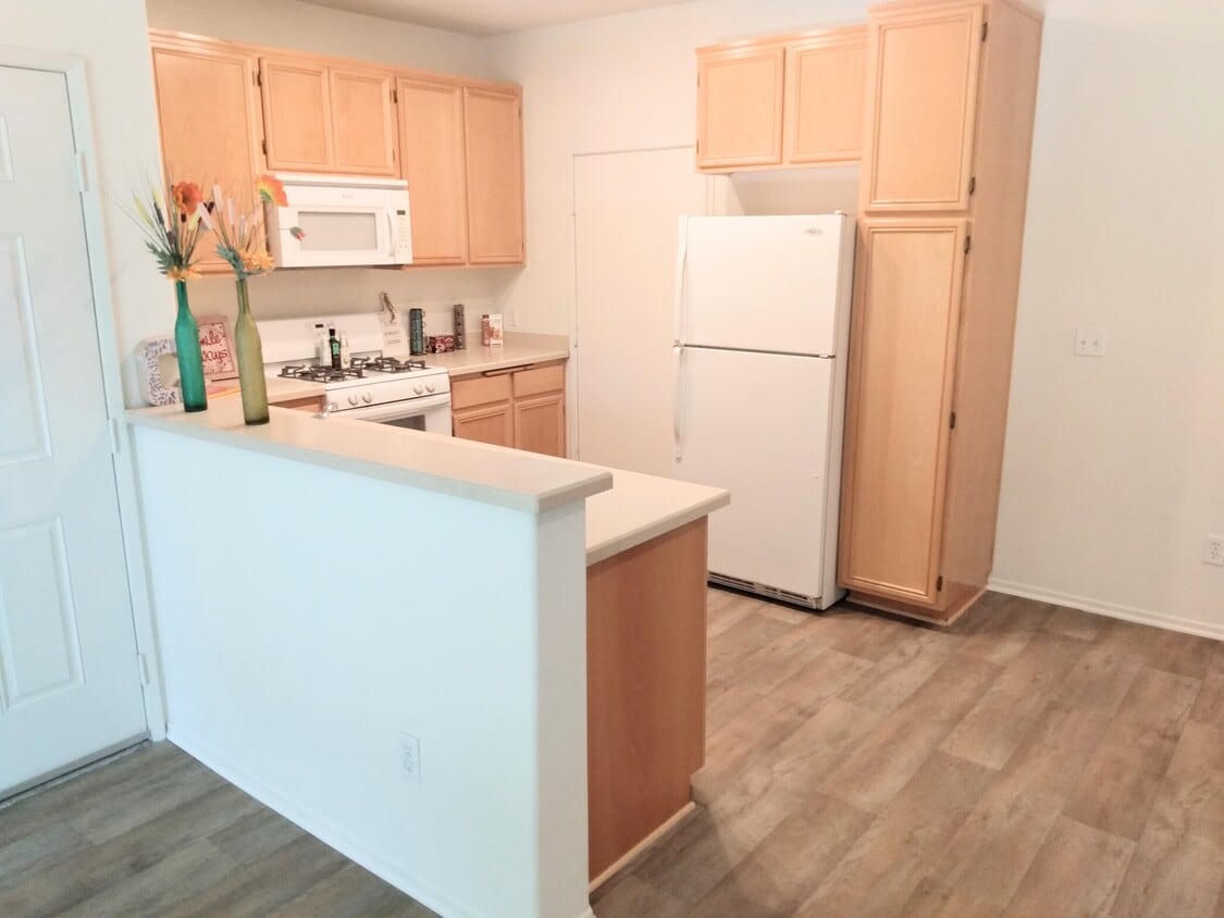 Floor Plan - The Manor Upstairs