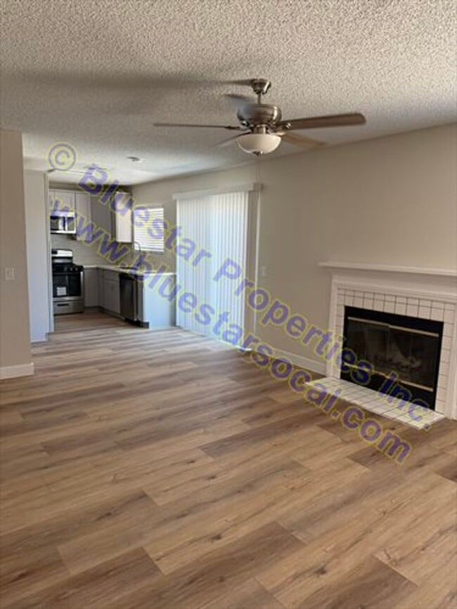 Photo - 10840 Floral St