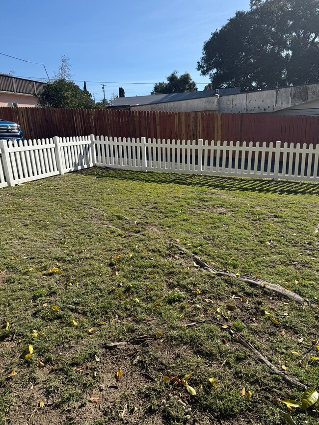 Photo - 10530 Hillhaven Ave Unit 1