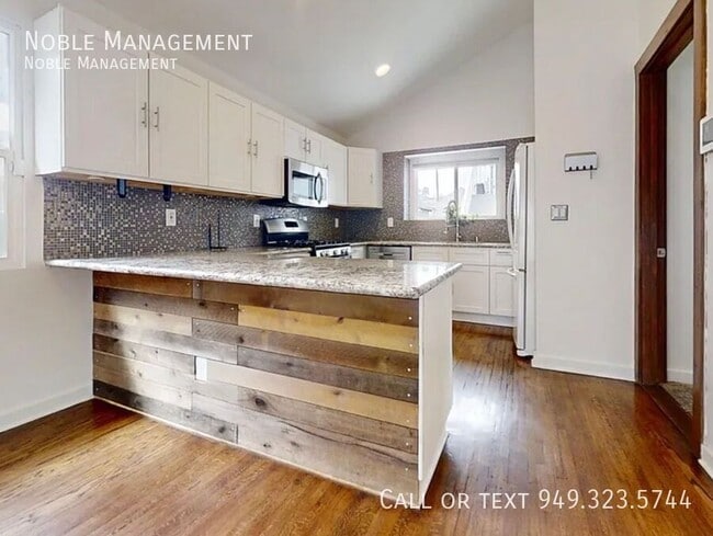 Photo - 3629 Marmion Way