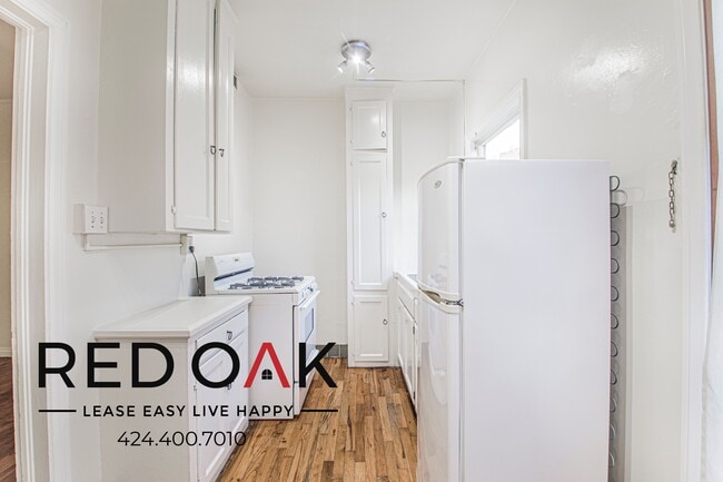 Photo - 836 Sanborn Ave Unit 212