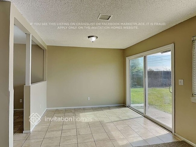 Photo - 2619 W Maple St