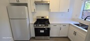 Kitchen - 1406 Manzanita St House