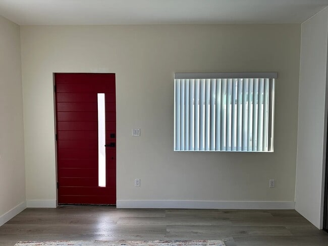 Photo - 3558 Butler Ave