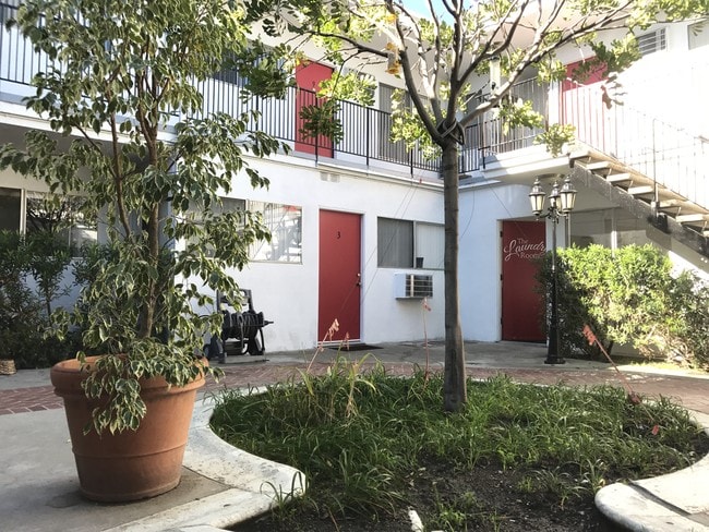 Photo - 13855 Burbank Blvd Unit 3