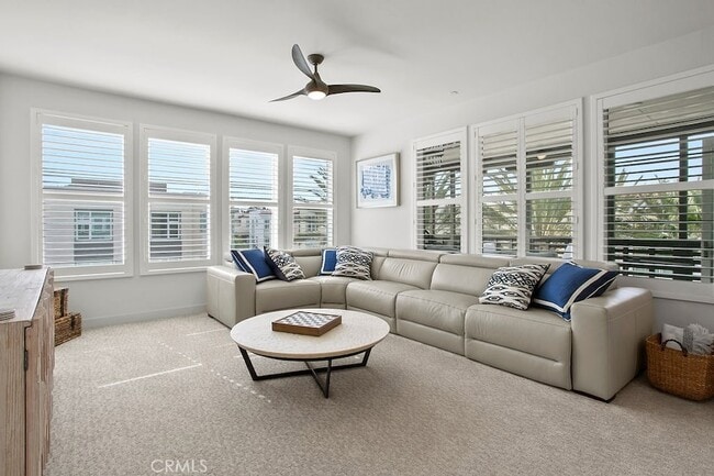 Photo - 321 Doheny Way