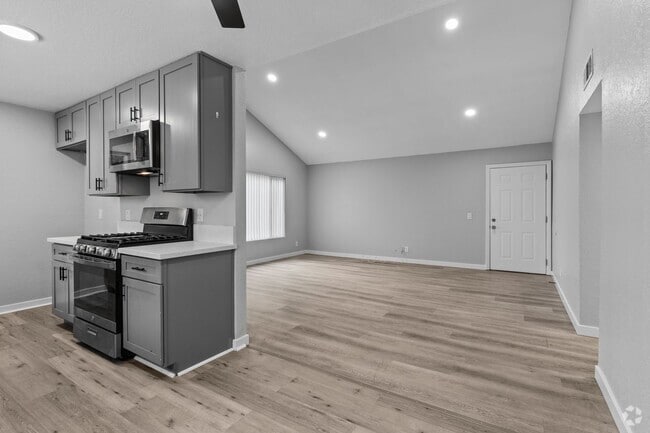 Building Photo - 8101 Larson Ave Rental