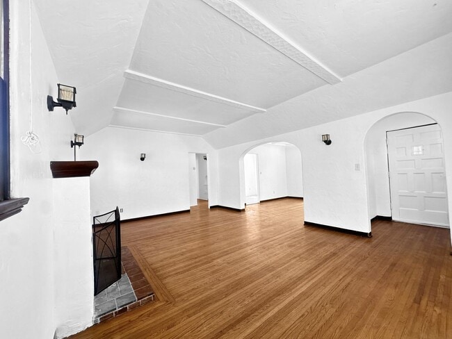 Photo - 3 Bedroom House in North Park! Unit 4165