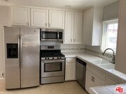 Photo - 6607 W 87th St House