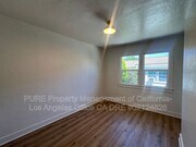 Photo - 627 W 23rd St House