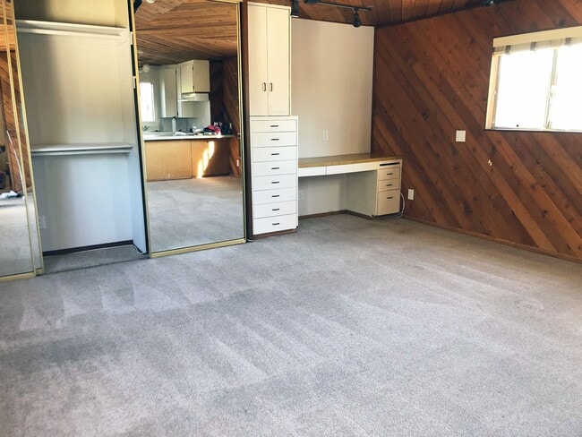 Photo - 5830 Appian Way Unit B