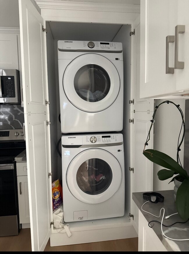 Photo - 22827 1/2 Calvert St