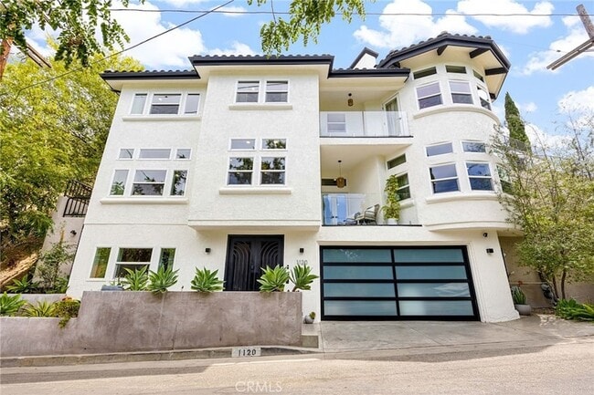 Building Photo - 1120 Oban Dr