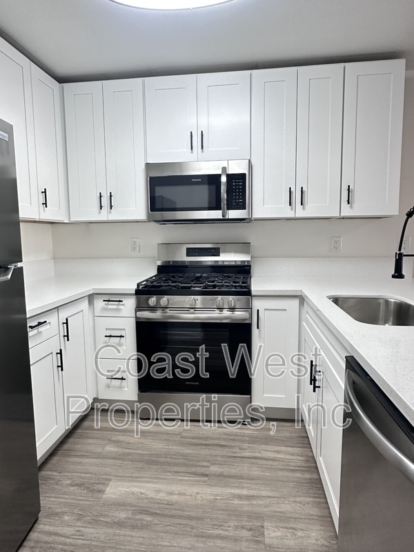 Photo - 171 Elder Ave Condo
