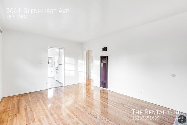 Photo - 3041 Glenhurst Ave