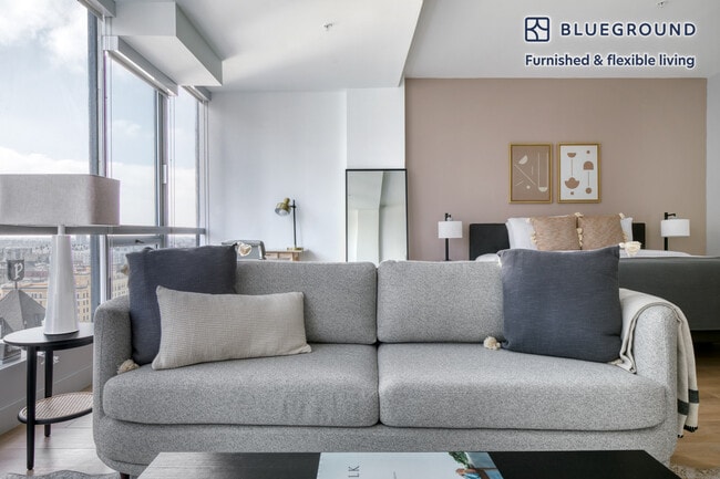 Photo - 3540 Wilshire Blvd Unit FL12-ID875