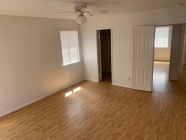 Photo - spacious 3 bedroom 2 bath home with large yard