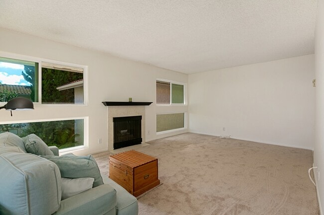 Photo - 2308 Altisma Way Unit 218