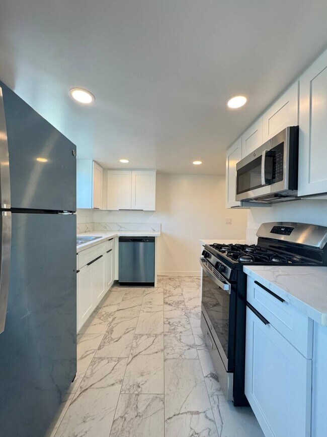 Photo - 3.0 bedroom in Glendale California 91203 Unit 1