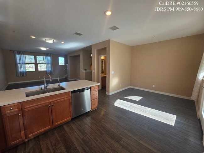 Photo - Bellflower 3 Bedroom Townhouse