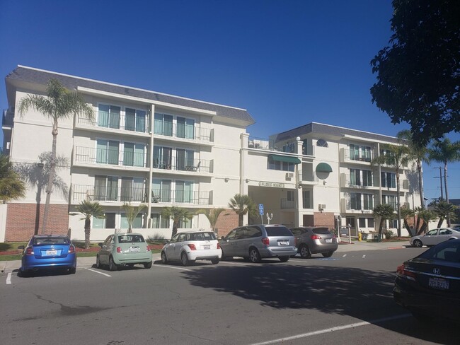 Building Photo - Hillcrest Regency 55+ Community Rental