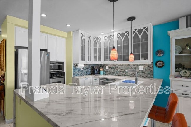 Photo - 5155 W Point Loma Blvd Unit 14