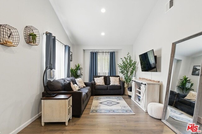 Photo - 1209 Forest St