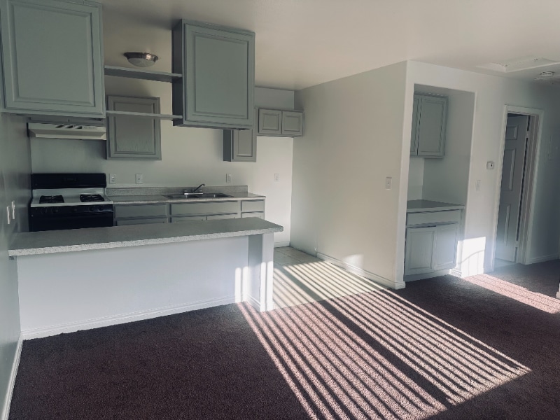 Photo - 11200 Auburn Ave