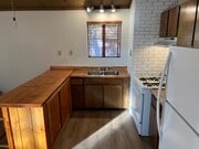 Photo - 259 Spruce Ln