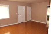 Photo - ( ( ( CUTE 4 BEDROOM 2 BATH ONE STORY HOUS... House